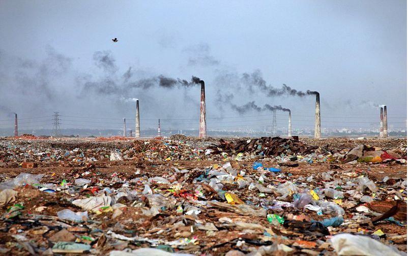 قانون حاکم بر مسئولیت مدنی ناشی از خسارت‌های زیست‌محیطی