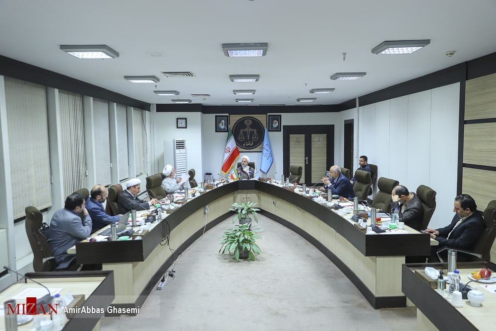 ششمین جلسه قرارگاه پیگیری اجرای فرامین و سیاست‏های رهبرانقلاب در قوه ‏قضاییه/ تأکید بر اتقان آراء و ارتقای کیفیت آموزش