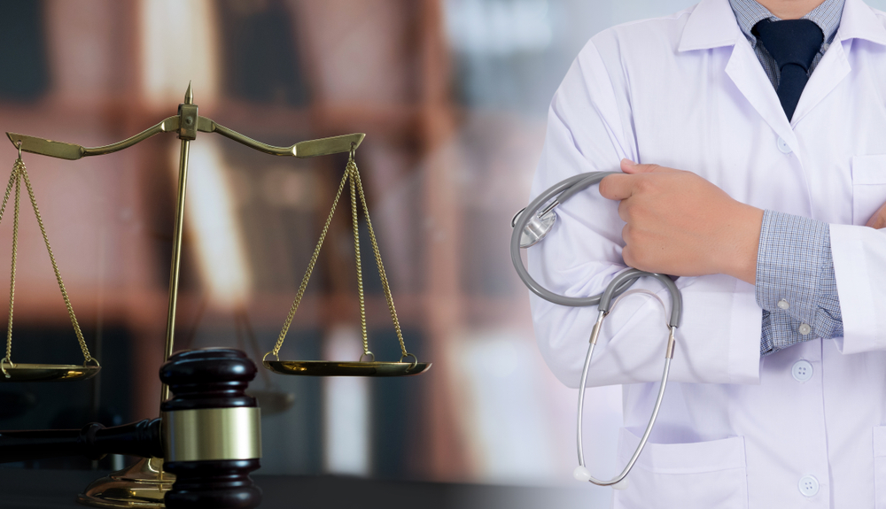 مبنای مسئولیت مدنی پزشک با نگاهی به لایحه جدید قانون مجازات اسلامی