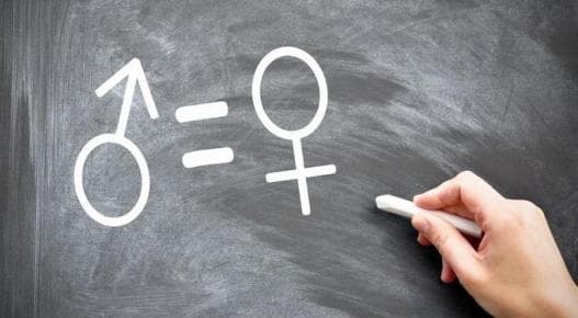 تحلیل قوانین حقوقی زنان از تصویب به اجرا
