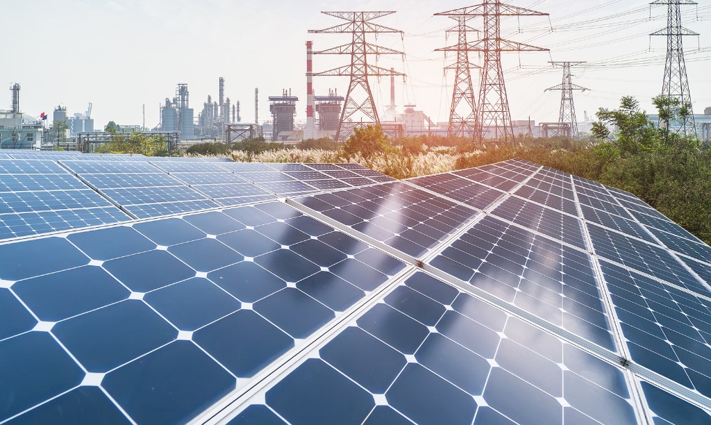شهرک‌ها و نواحی صنعتی تخصصی انرژی خورشیدی در استان‌ها ایجاد می‌شود